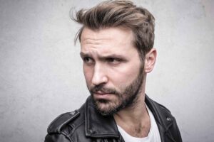 Como cuidar e cortar os cabelos masculinos
